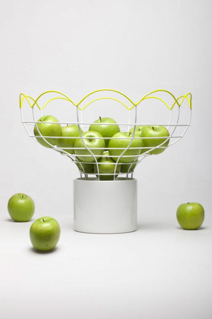 CAGE // fruit bowl with metallic structure by Valentina Carretta/Fabrica // photo by Gustavo Millon/Fabrica