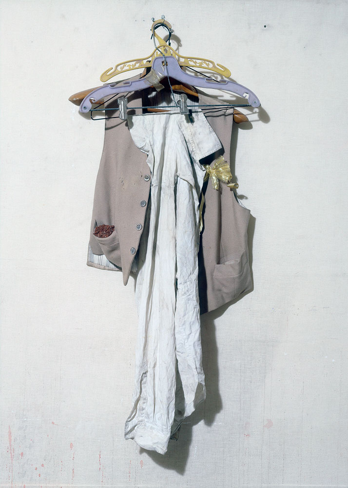 Vlassis Caniaris, Untitled, 1963, mixed media, 150x70x28 cm, Courtesy of The Breeder, Athens