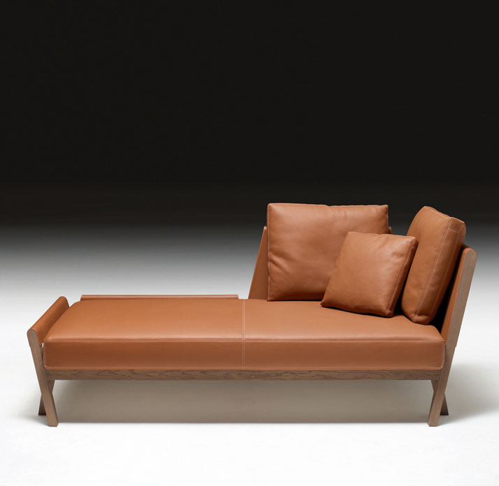 Designer: Antonio CitterioMéridienne for unwinding (chaise longue) in greyed oak and gold Clémence bull calf, Matières collection Image Courtesy of He