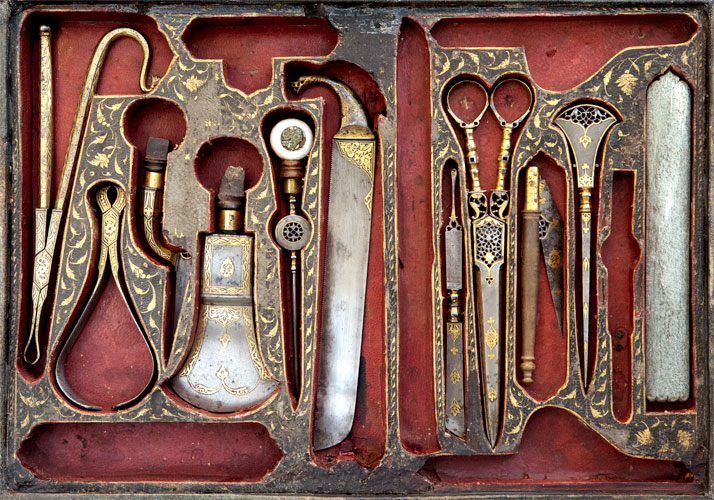 photo © Odysseas LekkasSet of surgical tools decorated with overlaid gold, Iran 19th century. Courtesy of The Benaki Museum, Athens