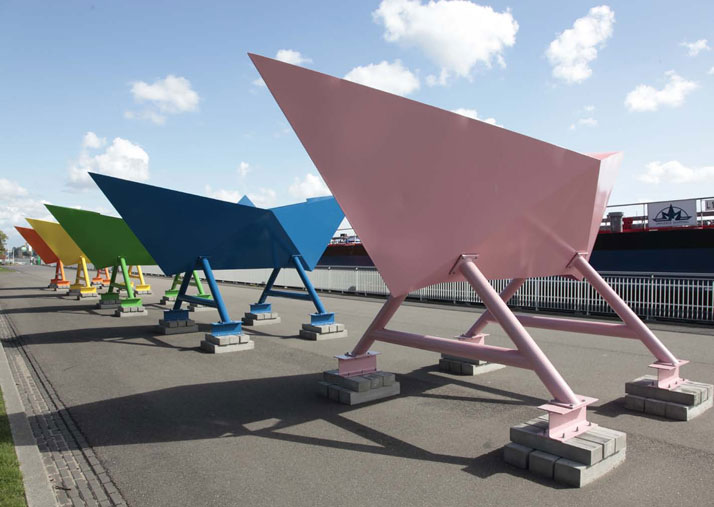 5 paper boats, Rotterdam 2010, photo © Rick Messemaker