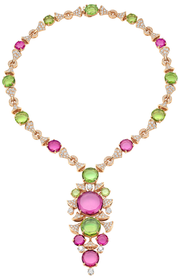 High   Jewellery necklace in pink gold with 8 rose cut purplish pink   rubellites (28,24 ct), 7 rose cut yellowish green peridots (17,44 ct), 4   rose cut green tourmalines (10,64 ct), 6 round brilliant cut.Photo © Bulgari Archives.