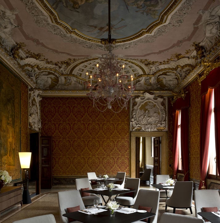 Red Dining Room, photo © Aman Canal Grande Hotel, Venice, Amanresorts.