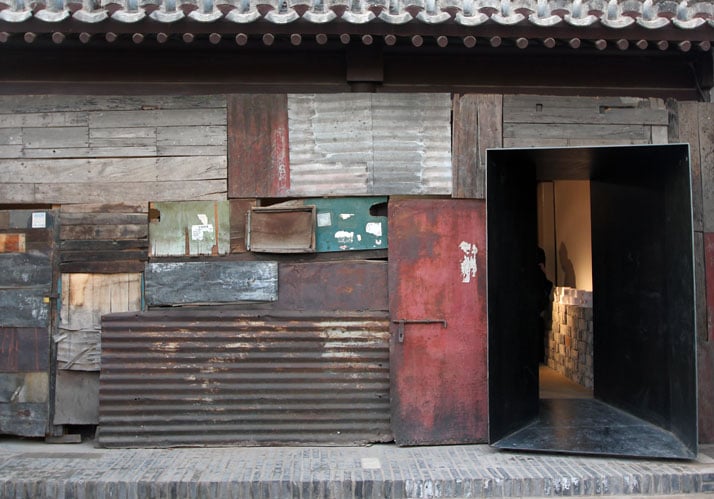 &quot;Micro-Hutong&quot; building experiment by Standard Architecture. Photo © Costas Voyatzis.