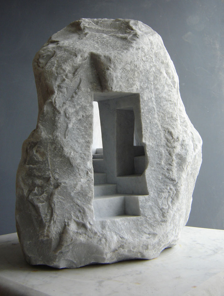 Matthew Simmonds, The Passage 2003 Carrara marble, 40 X 30 X 57cmFirst International Sculpture Exhibition, Guilin, Chinaphoto © Matthew Simmonds.