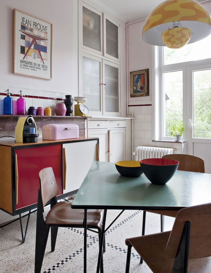 Brussels Vintage Home, Photography: Nicolas Mathéus, from The Chamber of Curiosity, Copyright Gestalten 2014.