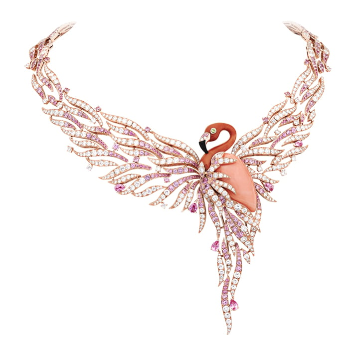 Flamant Corail necklace with detachable clip in coral, pink sapphires, peridots, onyx and diamonds. © Van Cleef &amp; Arpels.