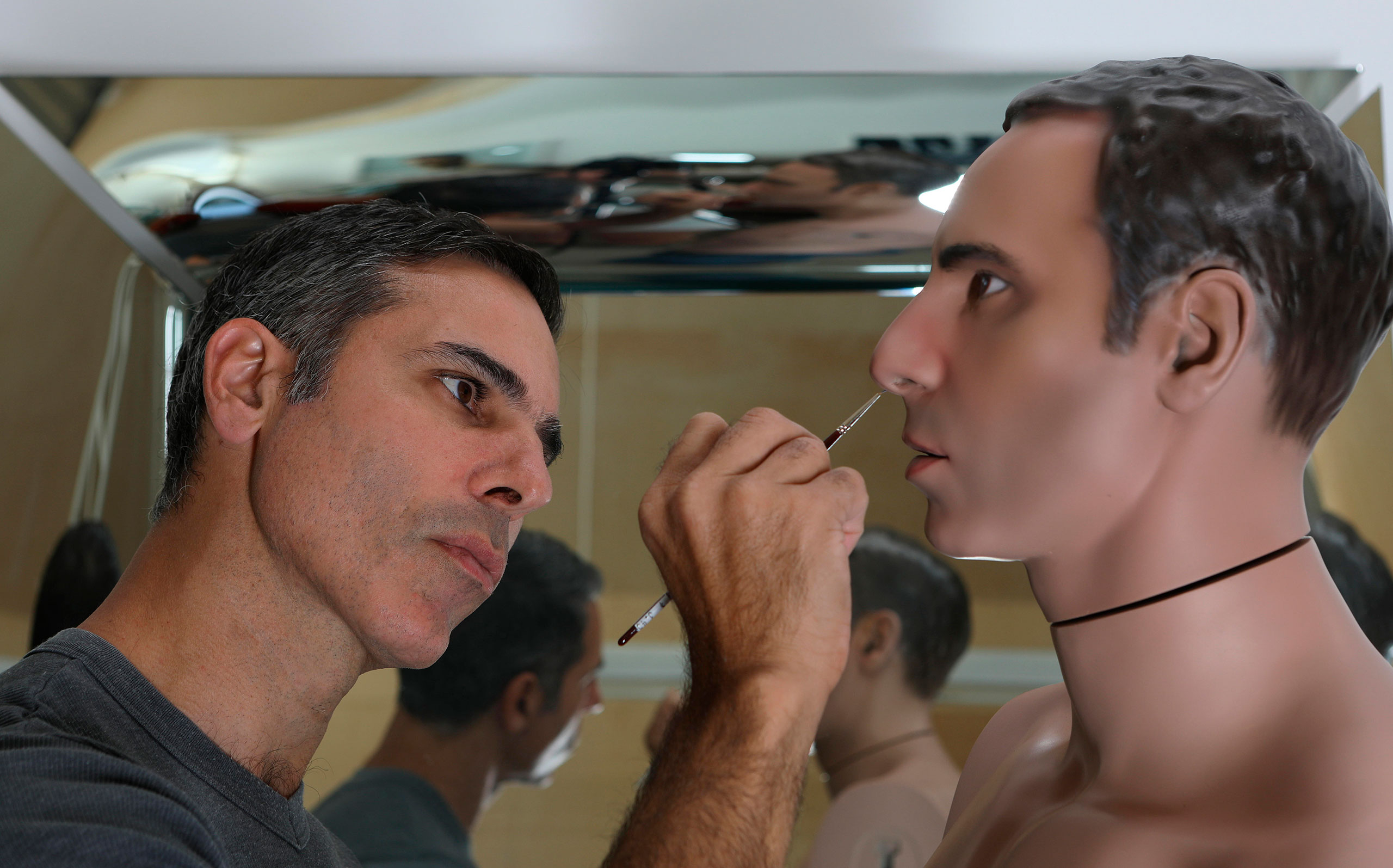 Michael Zavros working on his ‘Dad’ mannequin, 2020. Image courtesy of Michael Zavros. © Michael Zavros 