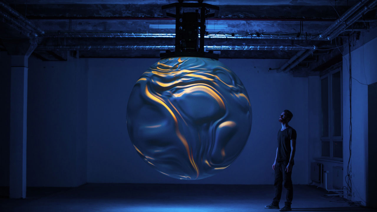 Anima III, 2020. Conceived and designed by Nick Verstand in collaboration with Salvador Breed (sound composition), onformative (software &amp; design) and Pufferfish (spherical projection).
Photography by Noortje Knulst.