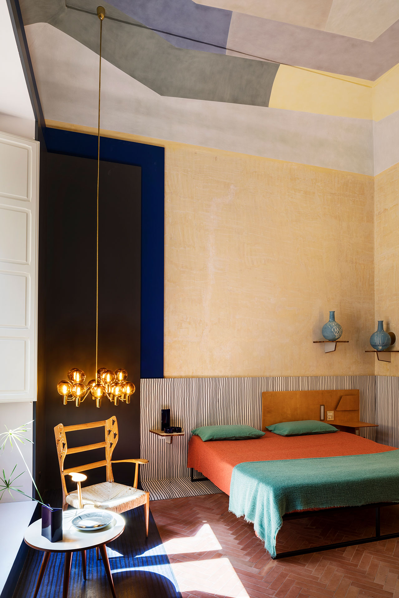 MARIA D'ENGHIEN Suite. Photography by Helenio Barbetta.
