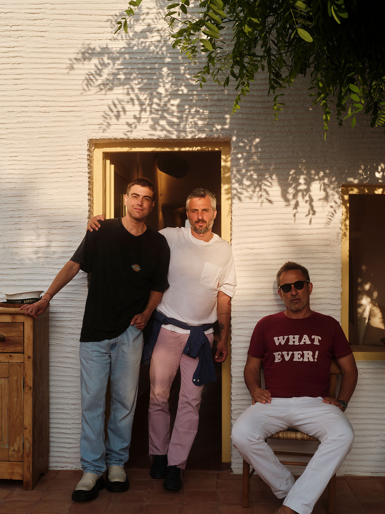 Architect Andreas Kostopoulos (left) and restaurateurs Thanasis Panourgias (middle) and Harry Spyrou.
Photography by Yiorgos Kaplanidis.