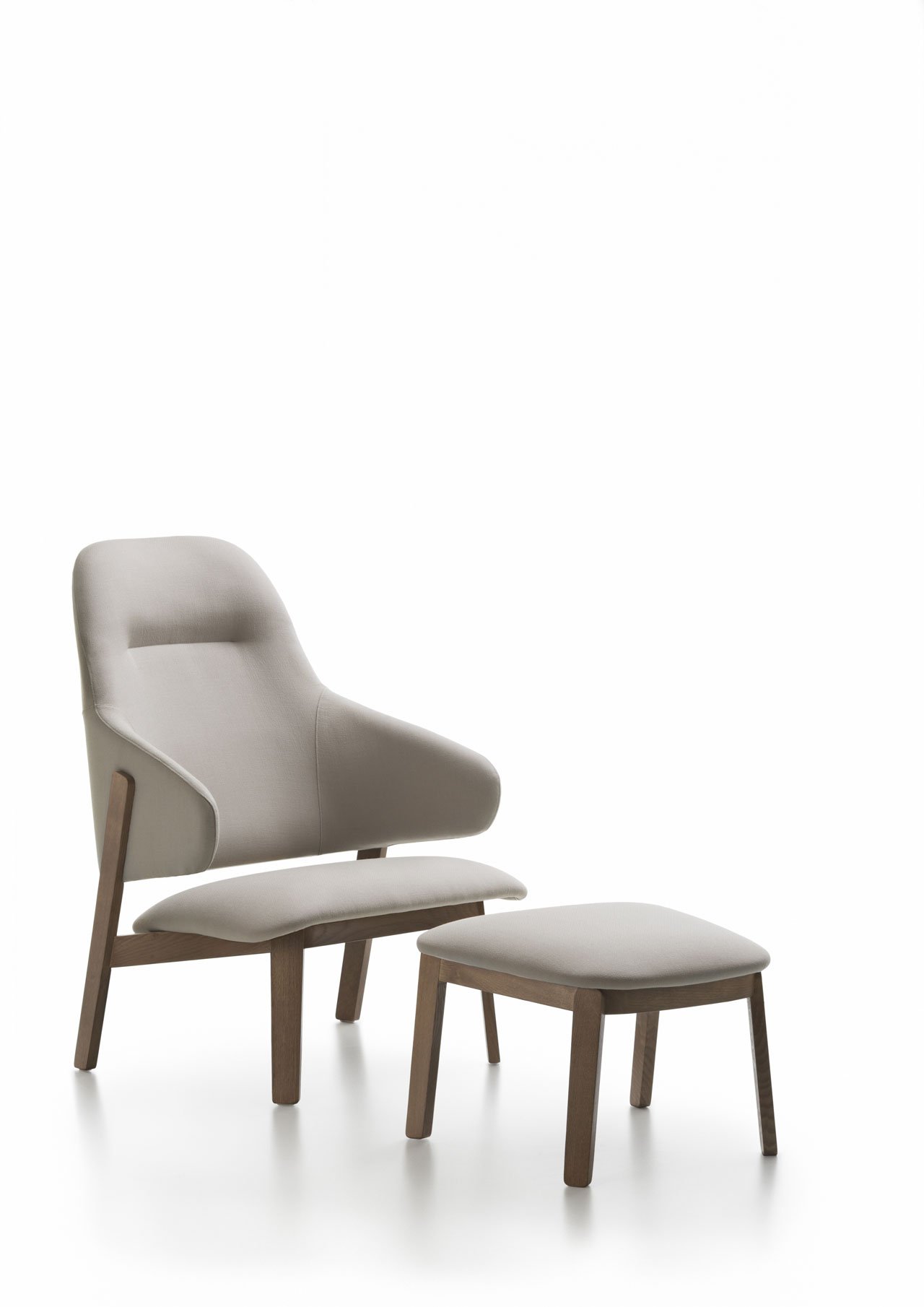 Wolfgang Lounge with High Back by Luca Nichetto for Fornasarig.