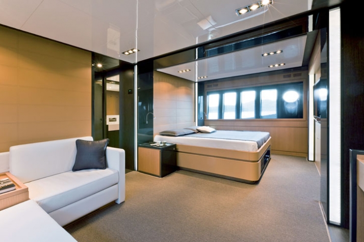 Interior photo: Alberto Cocchi Courtesy of RIVA yacht