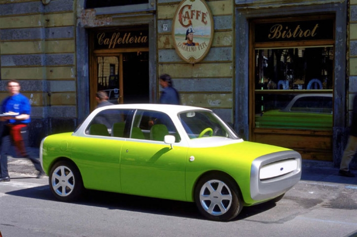 Ford 021C Concept by Marc Newson Reappears at Gagosian Gallery