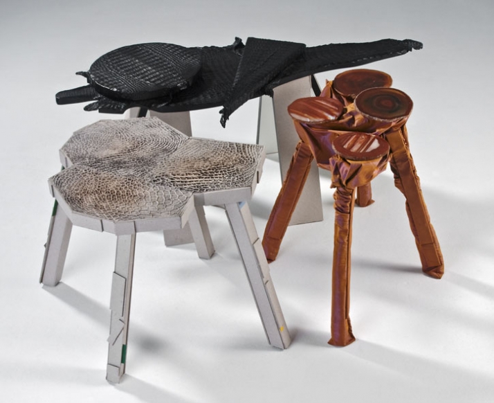 side tabless : bucho, jacare (black) and turtle (brown) , 2009 © Rodrigo Almeida