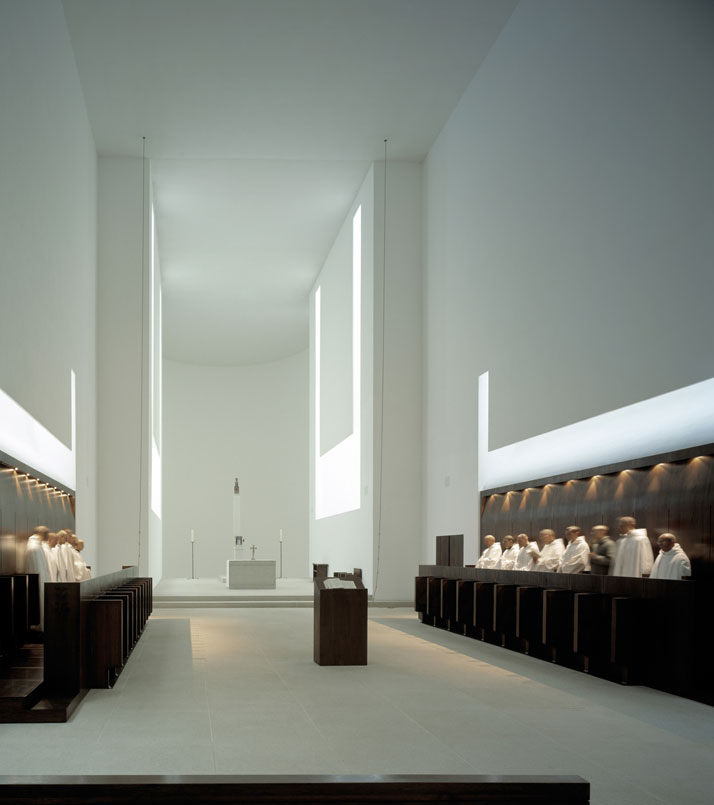 John Pawson - Plain SpaceMonastery of Our Lady of Novy Dvur, Czech Republic. Photo Hisao Suzuki