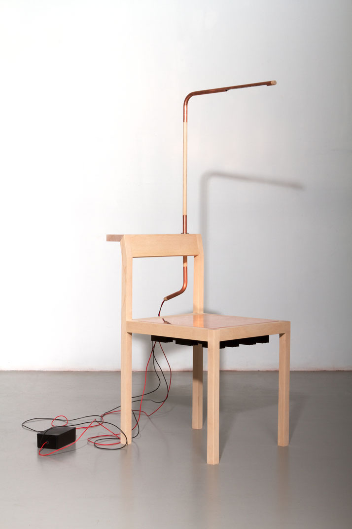 Chair and Lamp by Eddi Törnberg The matter of symbiosis Measurements // l 500 × w 700 × h 1000 mm photo © Beckmans College of Design