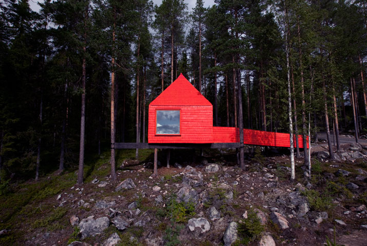 The Blue conePhoto © Peter Lundstrom, WDO | Treehotel