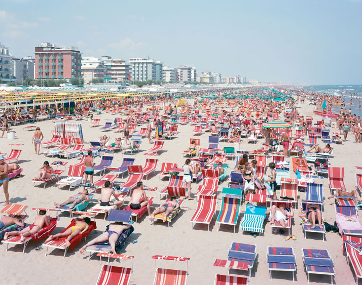 Riccione Red Bikini, 1997, Riccione, Italyphoto © Massimo Vitali