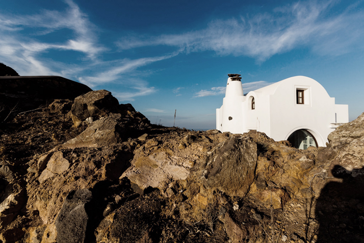 photo © Aenaon Villas, Santorini, Greece