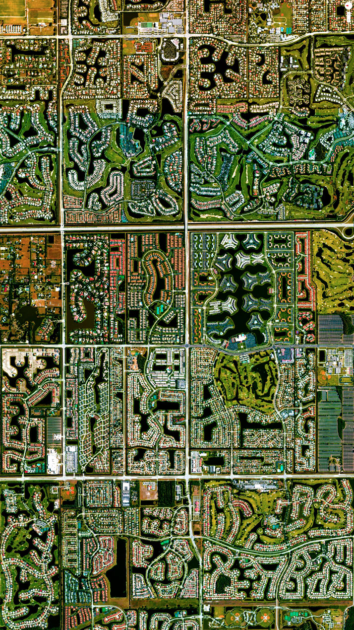 Boca Raton, Florida, USA.Overview captured with Apple Maps. Satellite imagery from Digital Globe.Copyright 2014, Daily Overview.