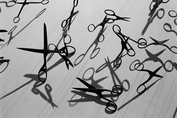 字母 U（细节），来自 Alphabetical 系列。 Nicola Yeomen 的布景设计。 丹·托宾·史密斯摄。