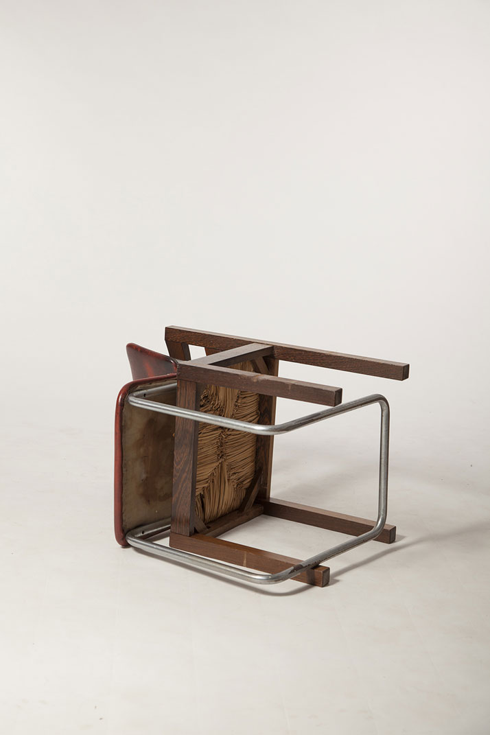 Margriet Craens and Lucas Maassen, Chair Affair. Photo courtesy of the artists.