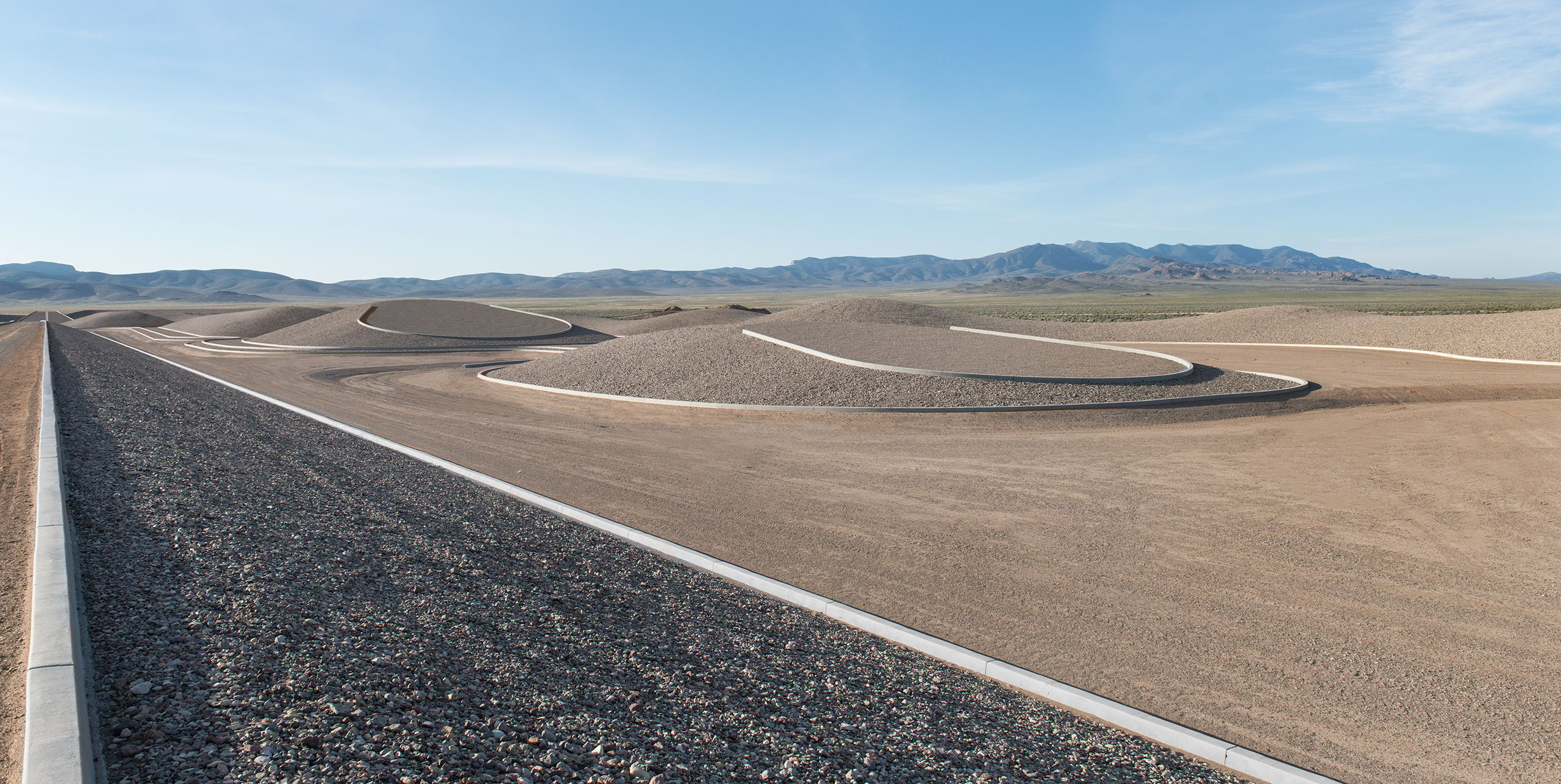 City, 1970 – 2022 © Michael Heizer. Courtesy of Triple Aught Foundation. Photo: Ben Blackwell
