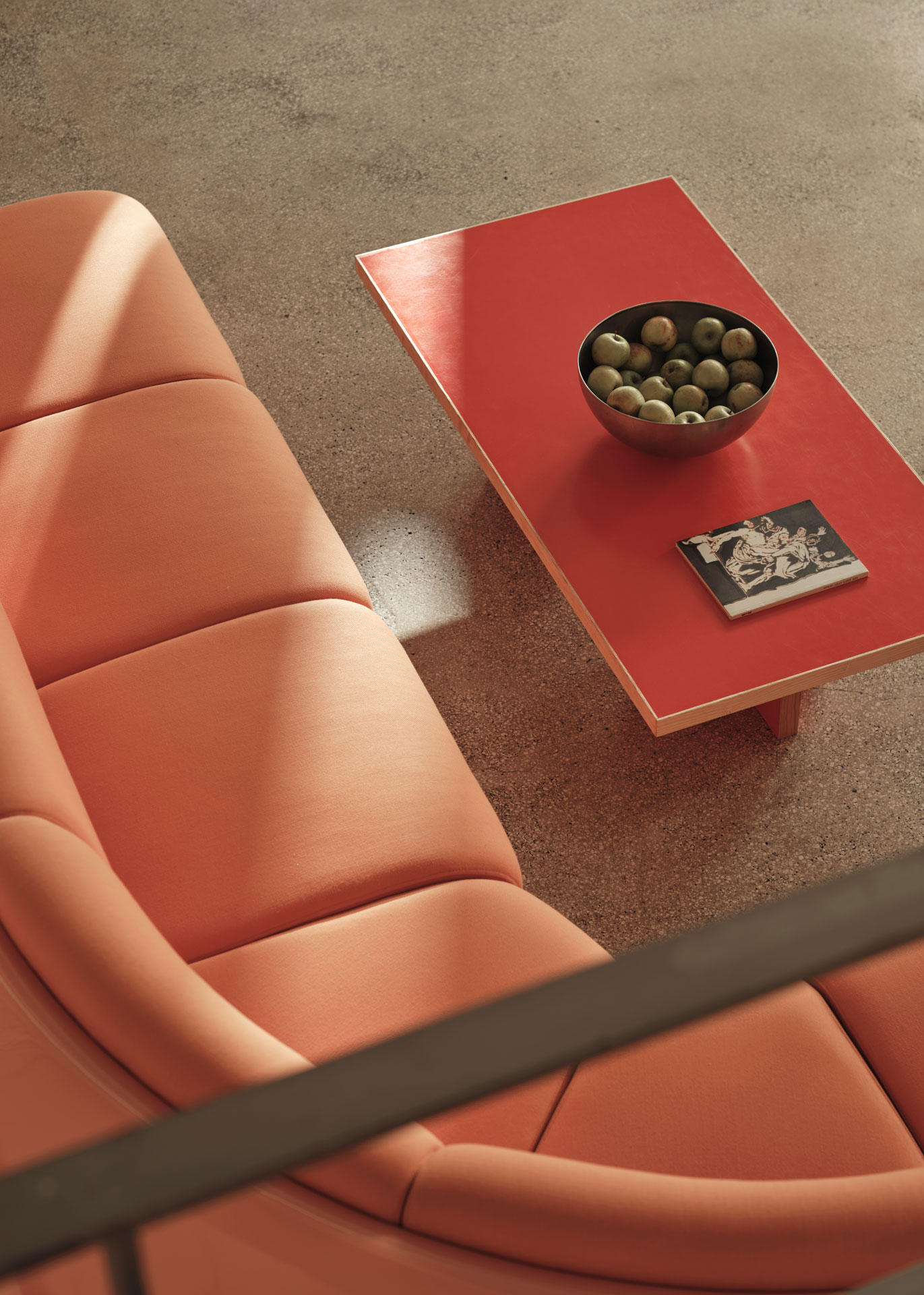 T4 Modular sofa  by Holloway Li for Uma; Bespoke Coffee tables by Holloway Li.
Photography by Felix Speller.