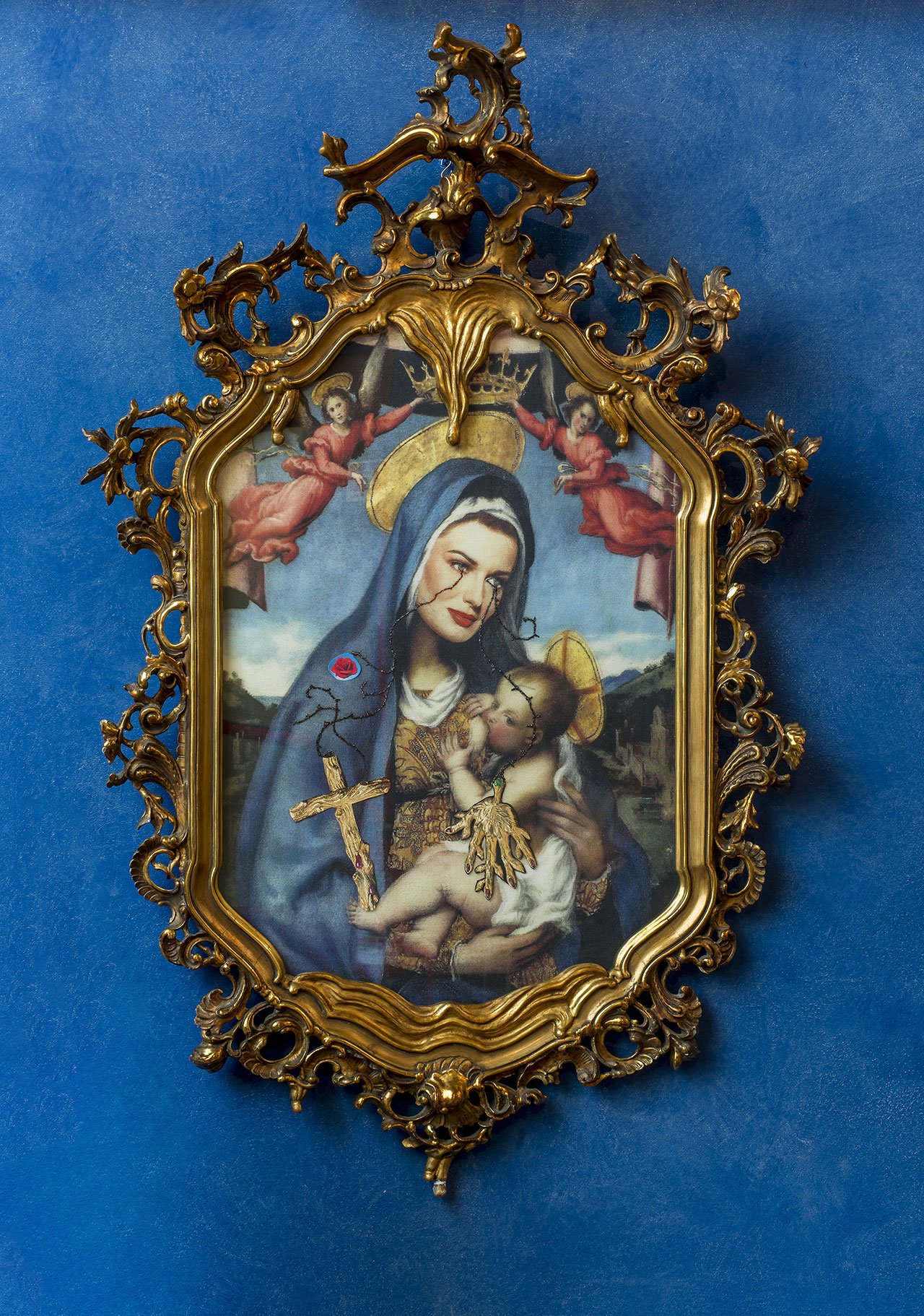 Francesco Vezzoli, Portrait of Paulina Porizkova as a Renaissance Madonna with Holy Child crying Salvador Dalì's jewels (After Lorenzo Lotto), 2011.
Inkjet print on canvas, metallic and cotton embroidery, fabric, custom jewelry, watercolour. 115 x 80 cm.
Courtesy the artist and APALAZZOGALLERY.