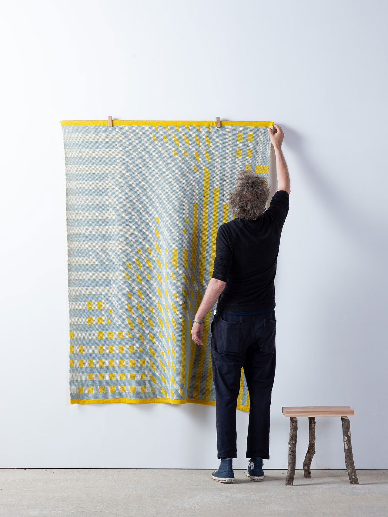 Erwan Bouroullec, RKWH 01 (Risk Knit Large - Light Blue, Yellow, Beige), 2022.
Wool. 155× 130cm
From the Risk Knit series by Erwan Bouroullec.  Courtesy of Ronan &amp; Erwan Bouroullec studio.