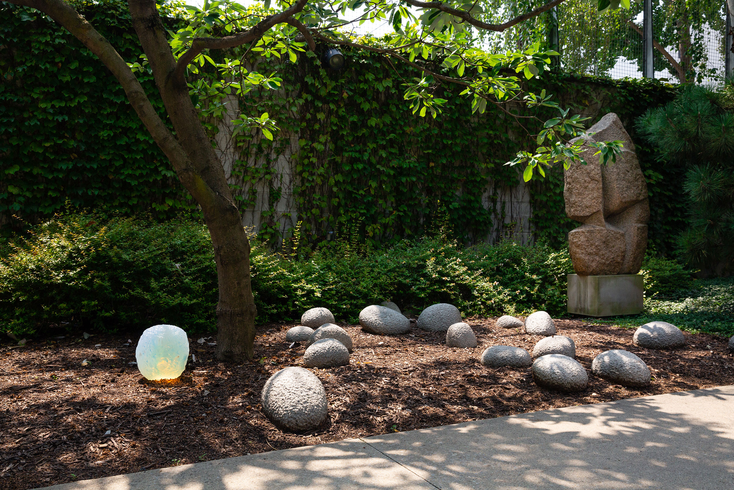 Installation view. "Objects of Common Interest: Hard, Soft, and All Lit Up with Nowhere to Go", Noguchi Museum, New York. Photography by Brian W. Ferry. Artworks © Objects of Common Interest and © The Isamu Noguchi Foundation and Garden Museum / Artists Rights Society