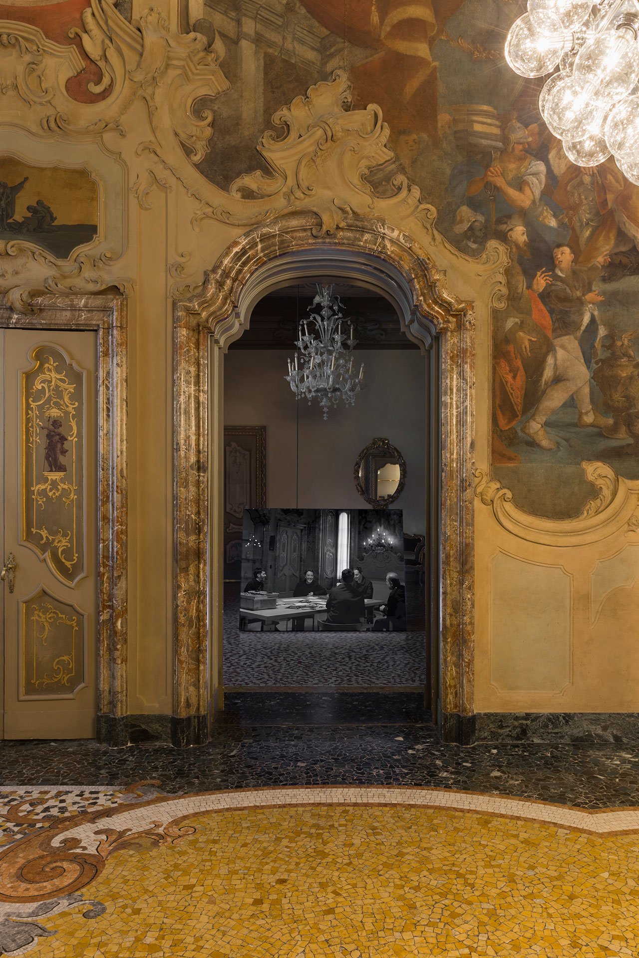 Flos at Palazzo Visconti. Milan Design Week, 2024.
Photo © Nicolò Panzeri.