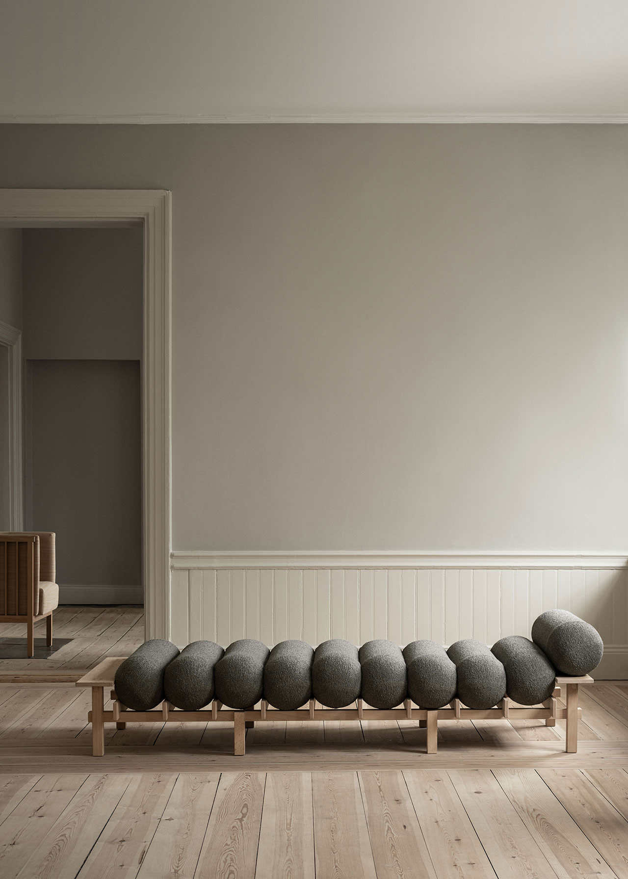 'Dag' daybed by Teresa Lundmark and Gustav Winsth for Gärsnäs.
Photography by Pia Ullin. Courtesy of Gärsnäs.
