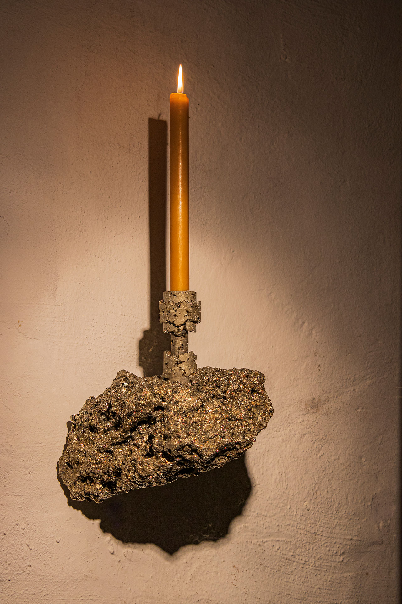 Studio DO, Abra Candelabra - Pyrite. Photo © Studio DO.