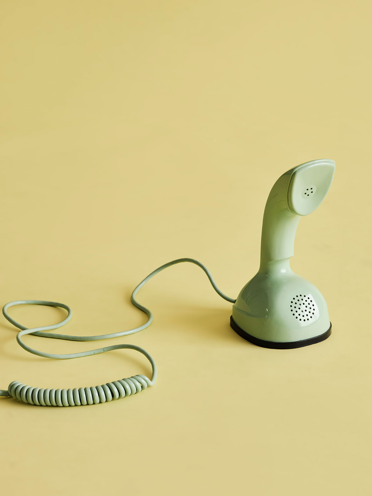 'Ericofon', also known as 'Kobra' telephone, produced for LM Ericsson. Part of 'Made in Sweden' exhibition by Bukowskis.
Photography courtesy of Bukowskis.