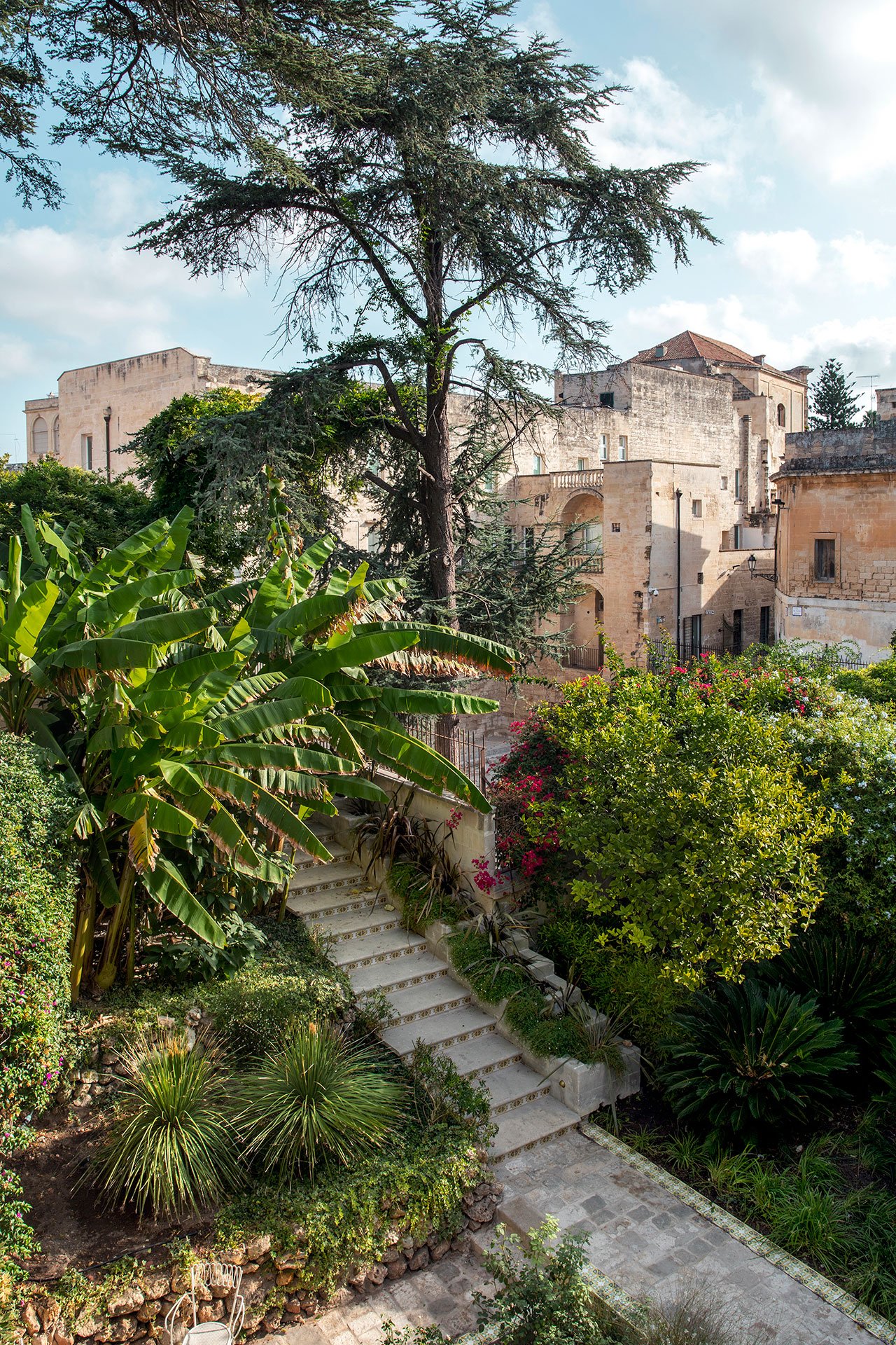 Garden. Photography by Helenio Barbetta.