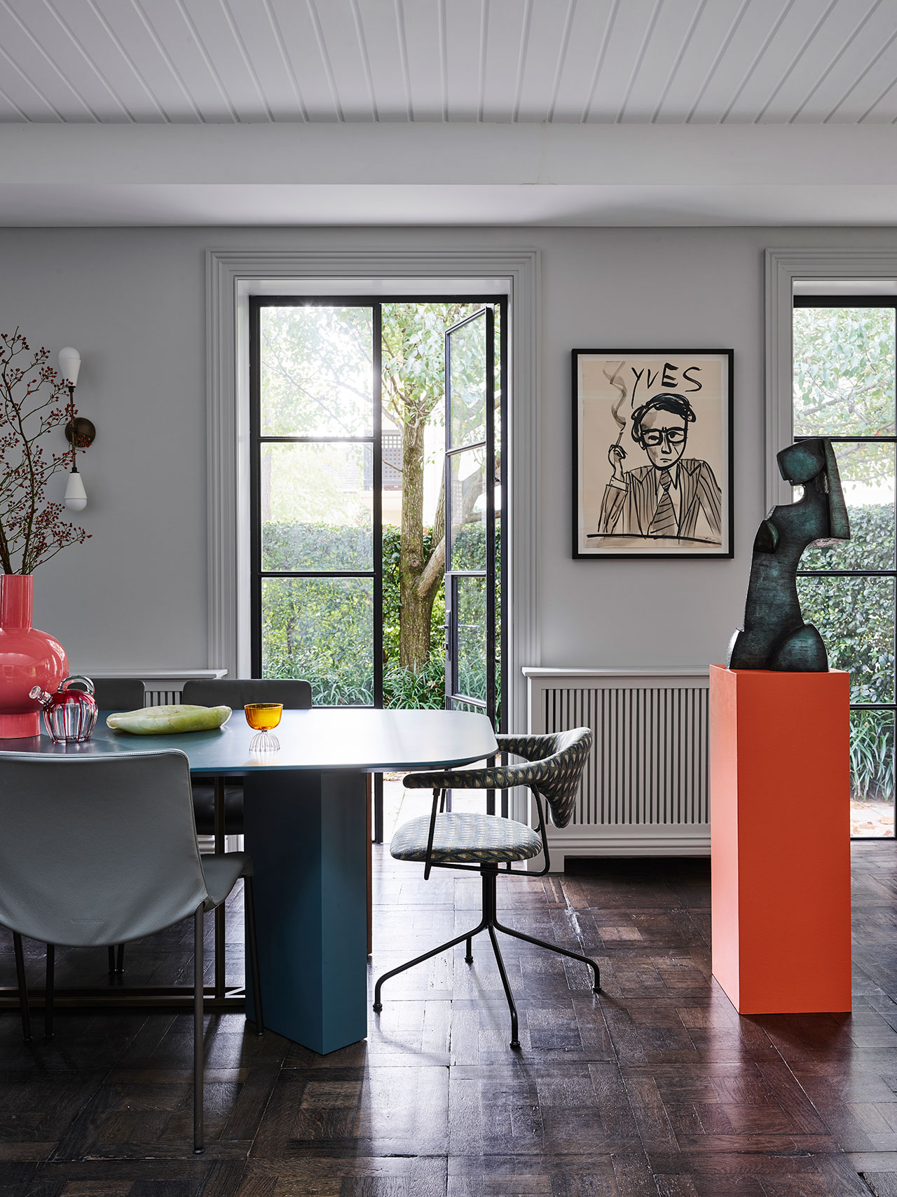 Art House by Studio CD - Claire Driscoll Delmar. Dining room.
Photo by Anson Smart.