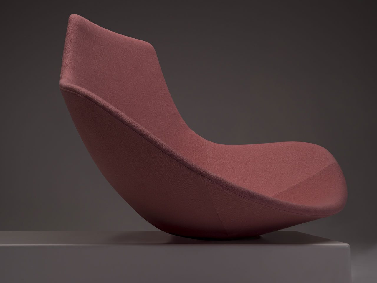 Babled sculptural swivel/easy chair by Emmanuel Babled for OFFECCT.