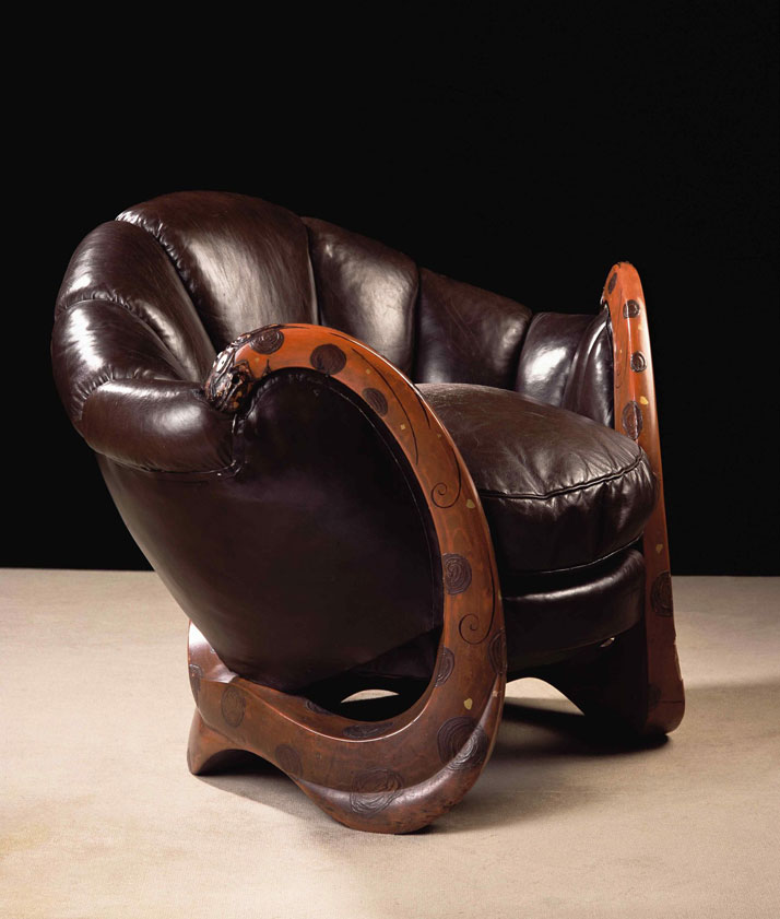 Eileen Gray's Dragon chair.