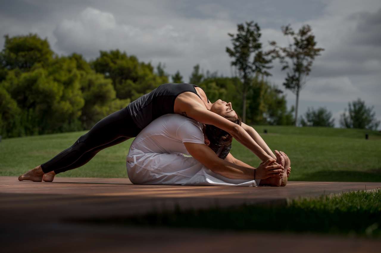 Yoga and Pilates sessions often take place outdoors. Photo by Elias Joidos.