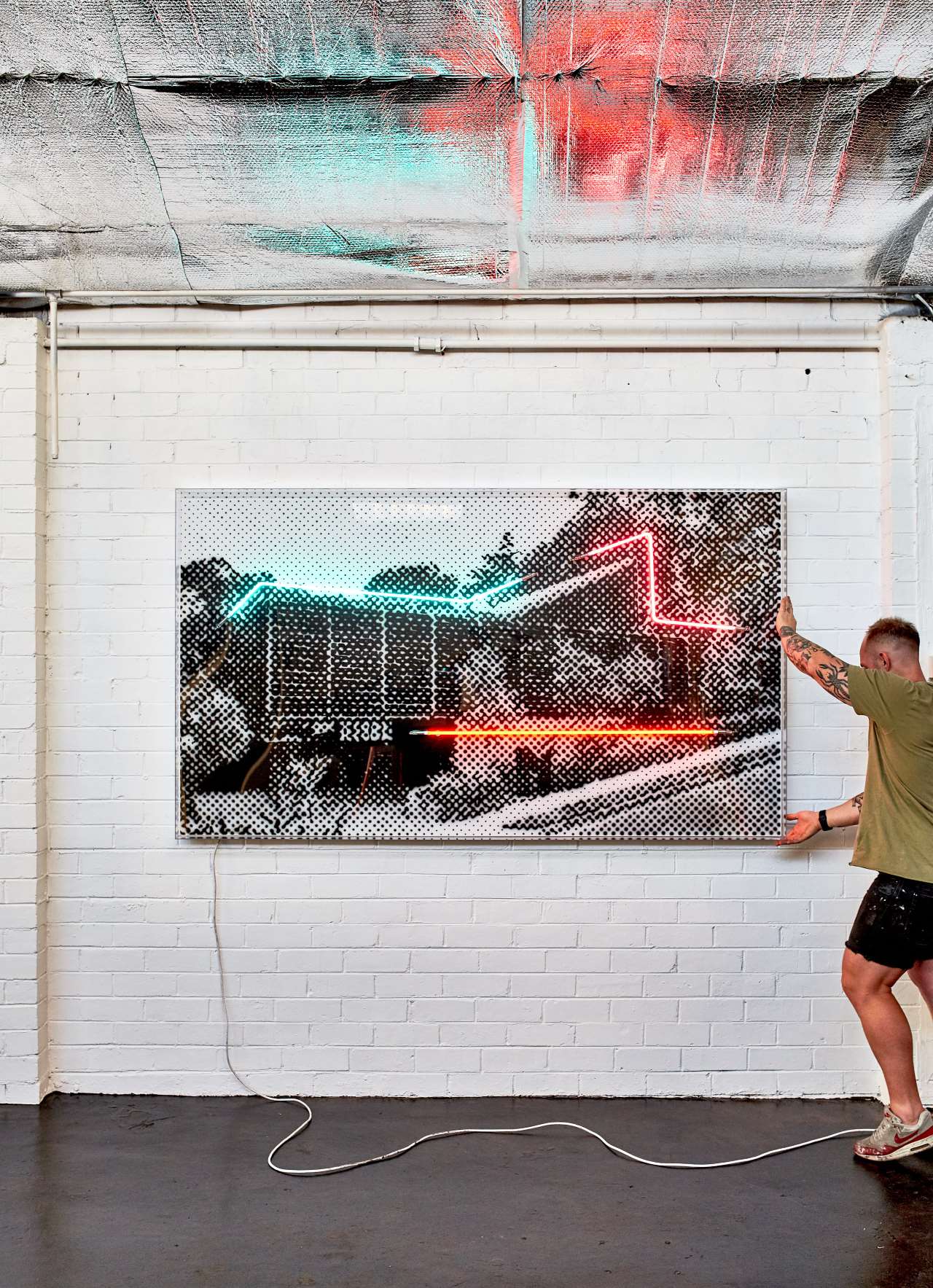 Tom Adair, Yarra St House, 2019. Airbrush polymer and neon on Dibond, Acrylic frame, 120x200cm. © Tom Adair.