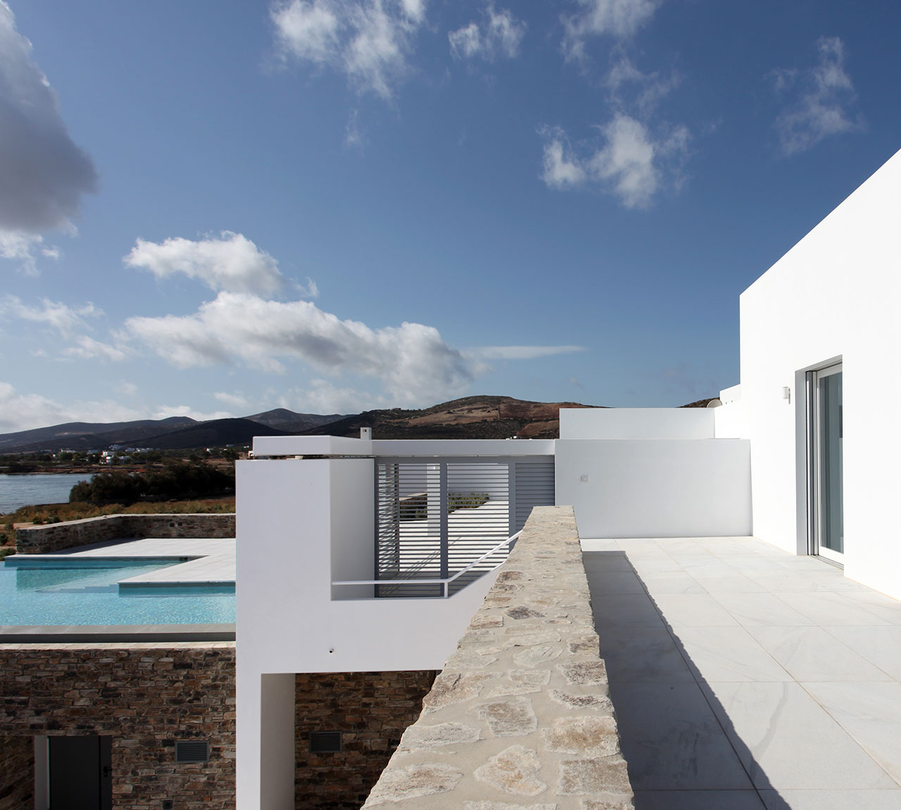 House in Antiparos, Greece. Photo © Dimitris Kalapodas.