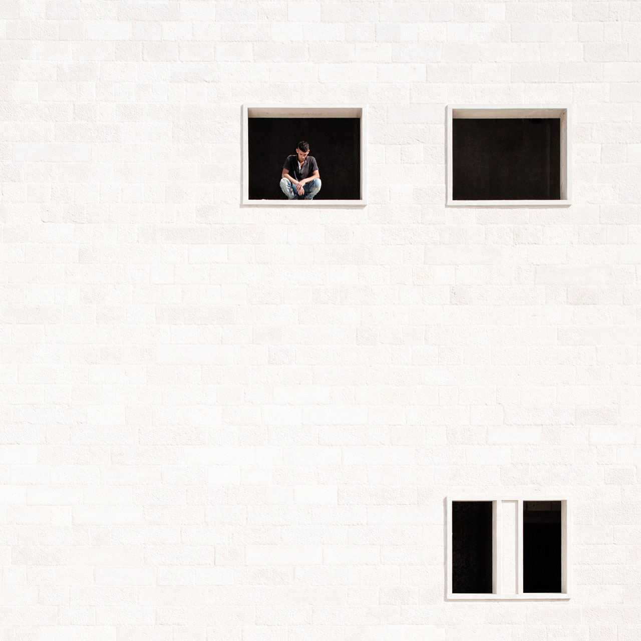 Meditation, photo © Serge Najjar.