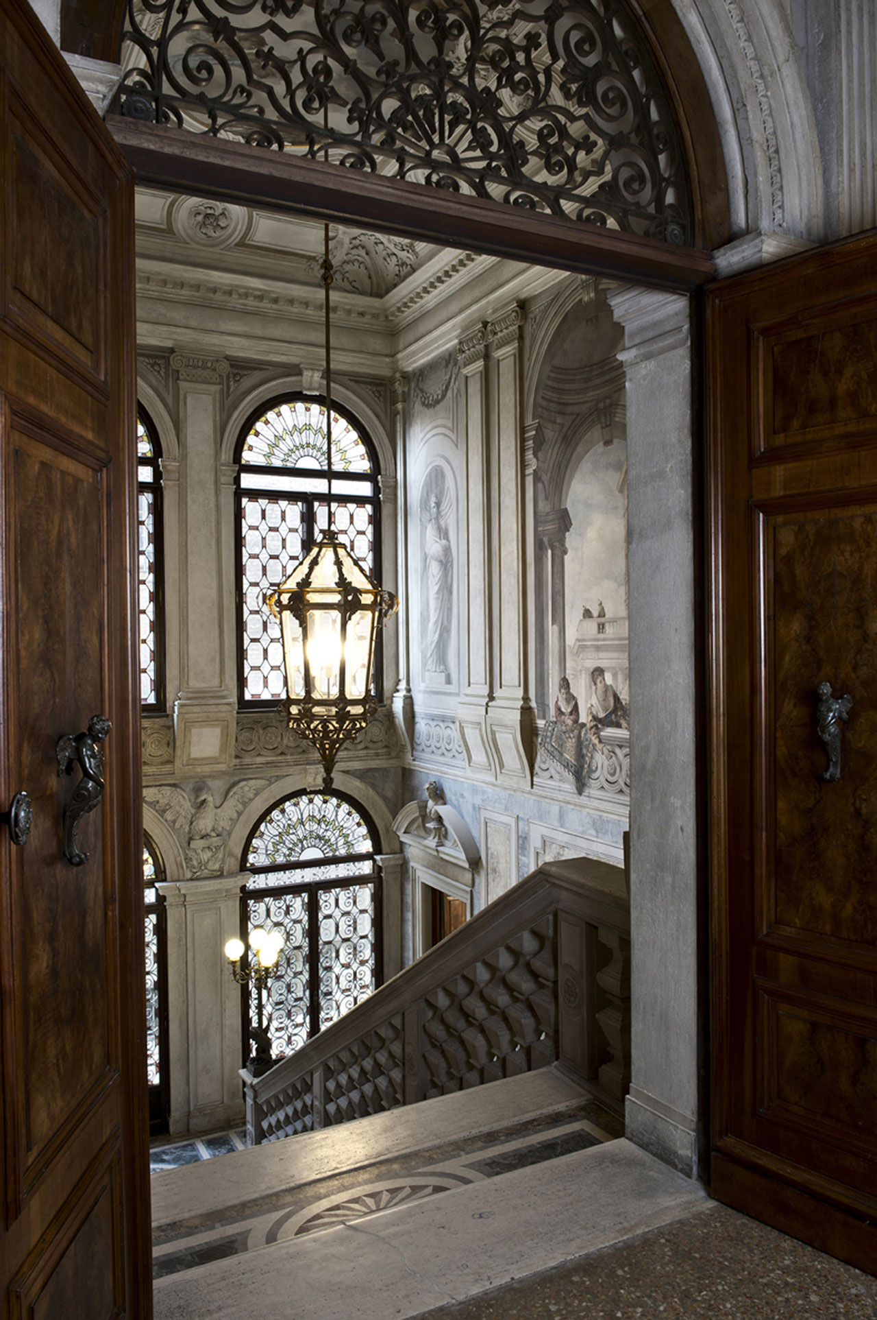 Grand stairway, photo © Aman Canal Grande Hotel, Venice, Amanresorts.