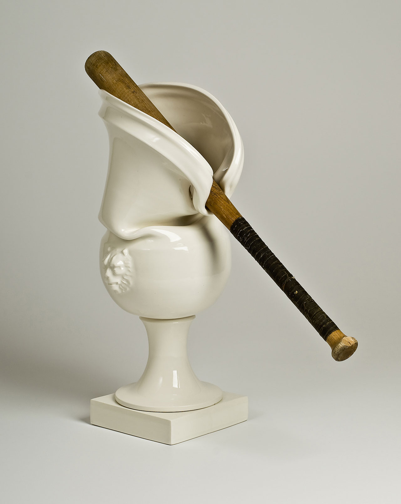 Craste Laurent, Iconocraste au bat I, 2010. Porcelain, glaze, baseball bat. 63.5 x 27.1 x 63.5 cm. Claridge Collection.