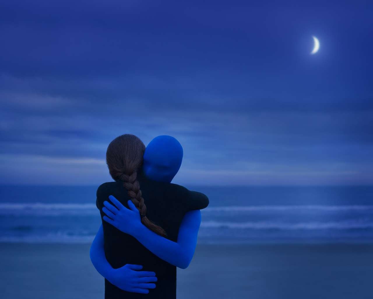 Gabriel Isak, Blue Moon. © Gabriel Isak.