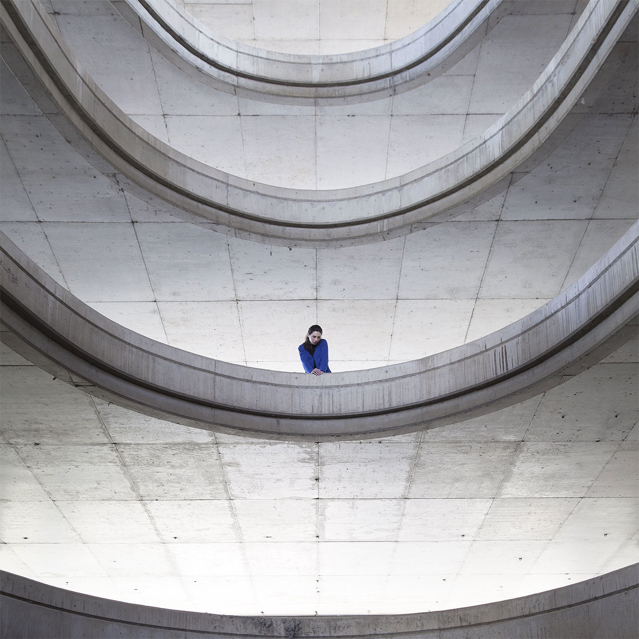 Angel, photo © Serge Najjar.