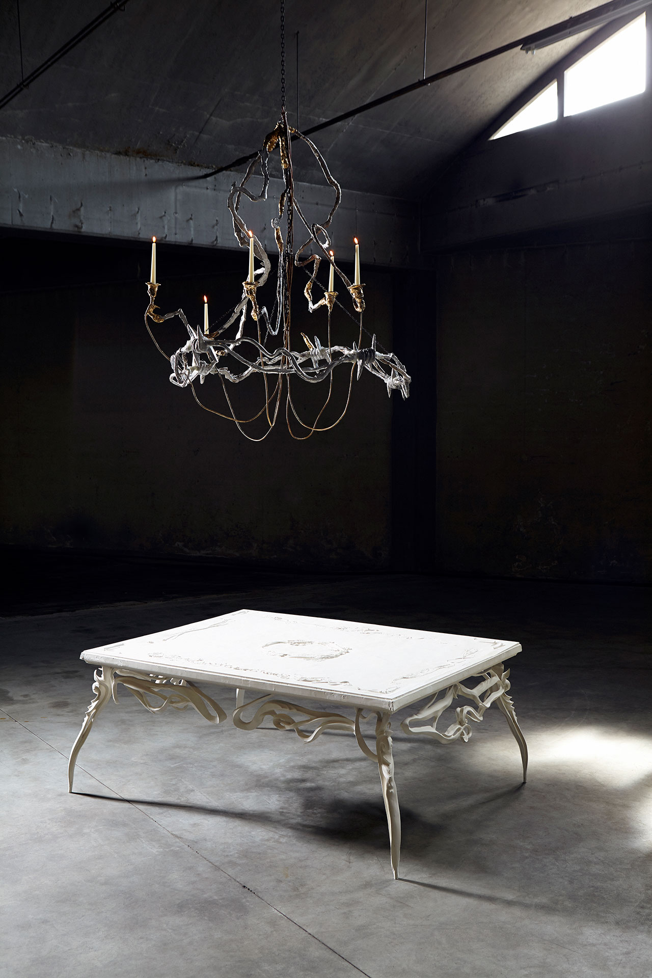 艾蒂安·马克，昨天没有死。 一系列家具，用于调查我们对古董物品的欣赏。 ©埃因霍温设计学院。 照片由 Femke Rijerman 拍摄。 