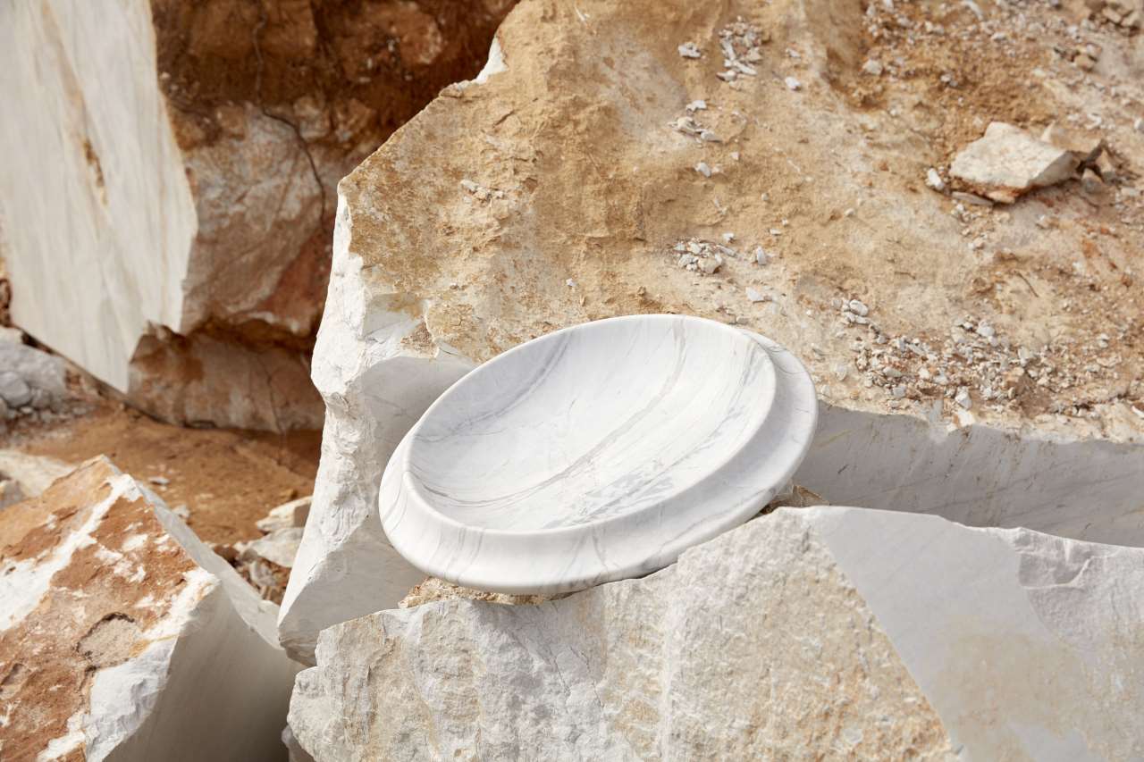 Undara designed by Nick Rennie, Elba marble, ø395 x 82mm. Part of New Volumes collection by Artedomus. Photo by Sean Fennessy.